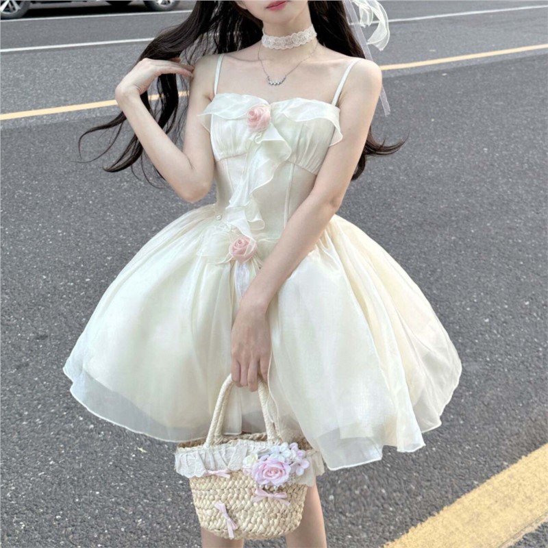 O novo vestido de presente de  - Luxury Lifestyle Dress avaliação e preço